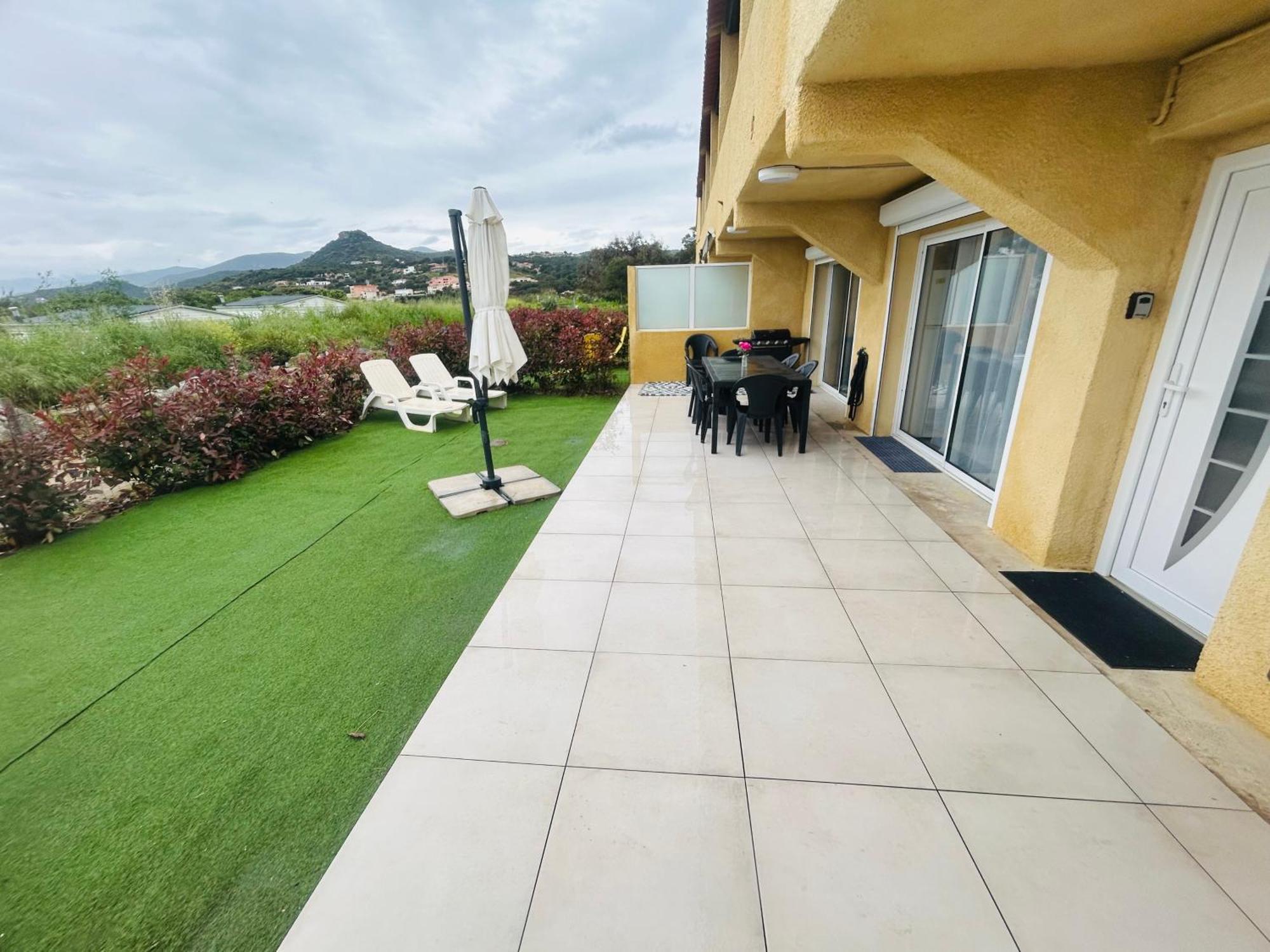 La Belle Vie F4 Bord De Plage Avec Jardin Calcatoggio  Exterior foto